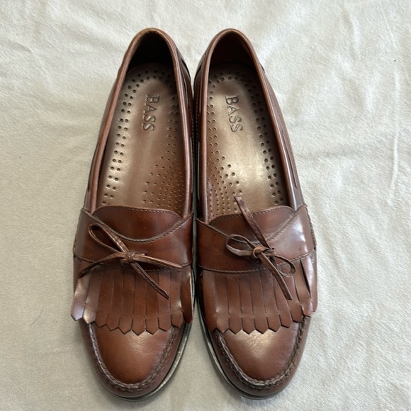 Bass Other - Vintage Bass dress shoes